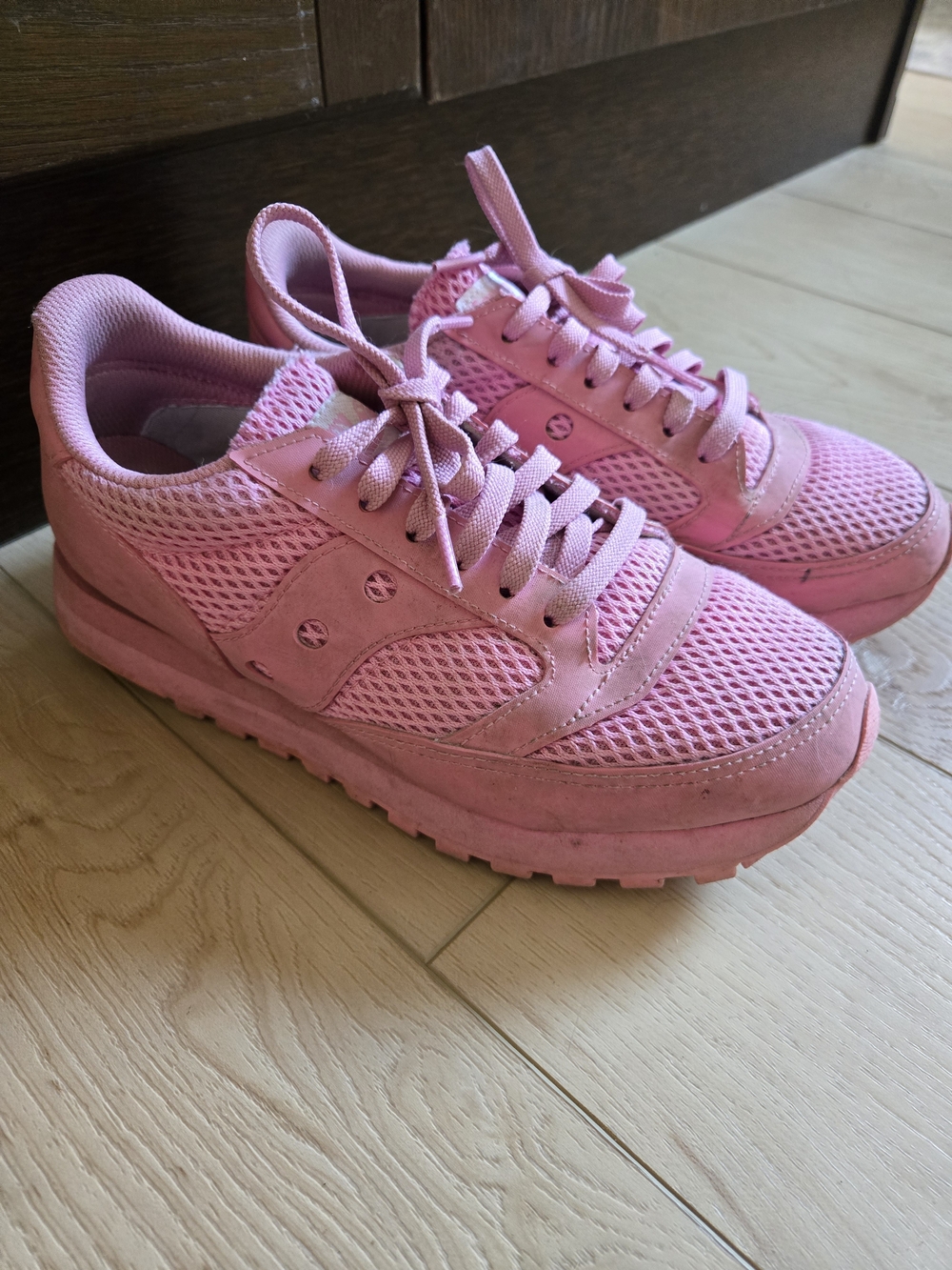 Saucony Pink Women's Athletic Sneakers